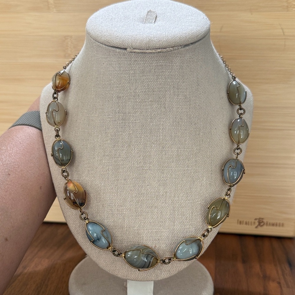 Vintage Gold Tone Wrapped Gray Brown Labradorite Natural Stone Necklace